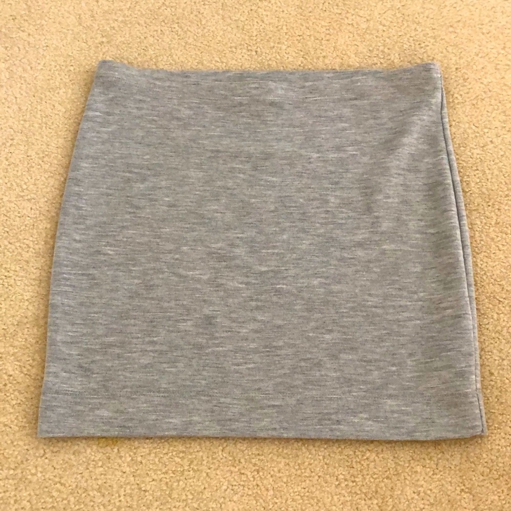 Heathered gray pencil skirt